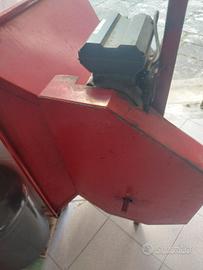 Pigiatrice elettrica 