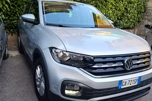 Volkswagen T cros