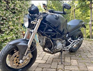 Ducati Monster 900 i.e.