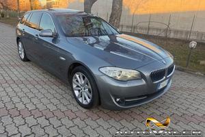 BMW 525 d xDrive Touring Futura Retrocamera,Tett