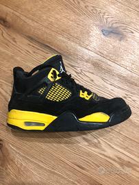 Air Jordan 4 Retro Thunder