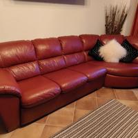 Divano rosso in Pelle di Bufalo 