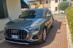 AUDI Q3 Business Advanced 