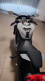CFMOTO 675 SR-R 2025 – 4.000 km