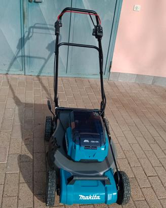 Rasaerba / tagliaerba Makita DLM532 36V