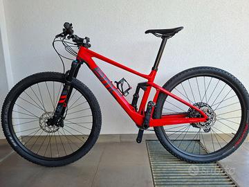 BMC FOURSTROKE TAGLIA S/M