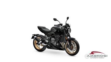 Triumph TRIDENT 800