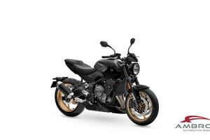 Triumph TRIDENT 800