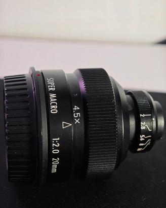 Obbiettivo Super Macro 