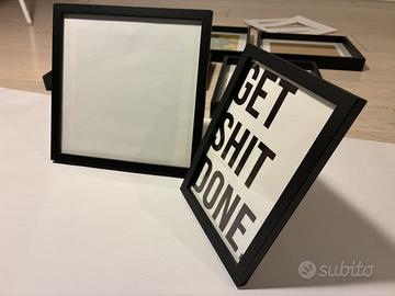 Poster motivazionale con cornici legno e vetro