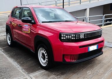 Fiat Grande Panda 44kWh Red