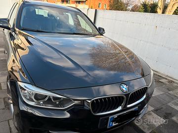 BMW 320d  SPORT TOURING Xdrive