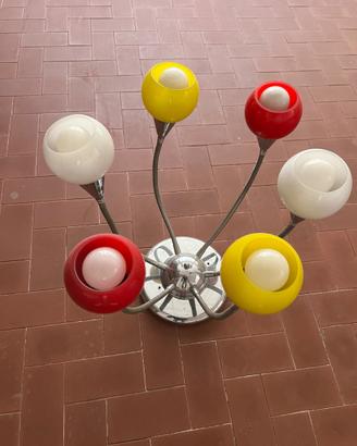 Lampadario con lampade direzionabili