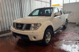 Nissan Navara 2.5 dCi 4 porte Double Cab LE