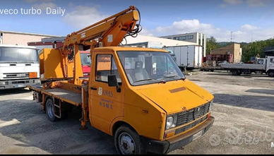 Piattaforma autocarrata