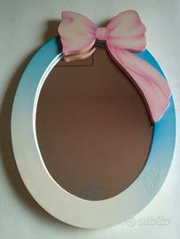 Specchio da parete per bambine in legno dipinto