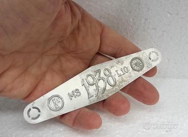 Antica targa bicicletta con fascio littorio