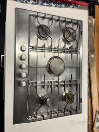 Piano cottura a gas, cinque fuochi Whirlpool