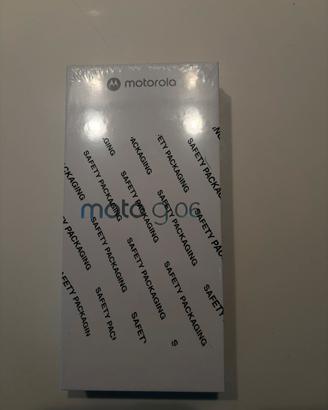 Motorola Moto G06 blue pantone