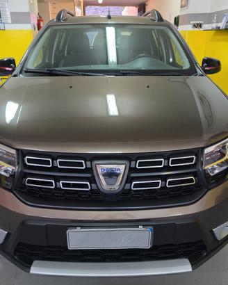 Sandero Stepway 0.9 TCe 90 CV Techroad AZIENDALE
