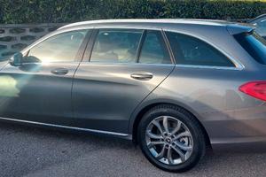 Mercedes Benz  C 200d