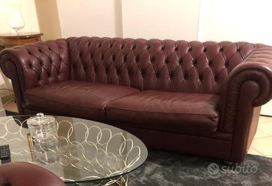 Divano Chesterfield