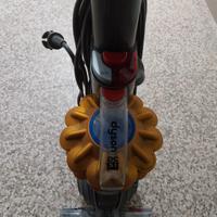 Aspirapolvere Dyson DC51