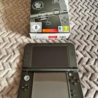 Nintendo New 3DS XL Console + pokemon bank