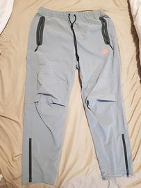 pantaloni nuovi Nike Tech