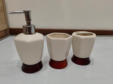 dispenser sapone/porta spazzolini