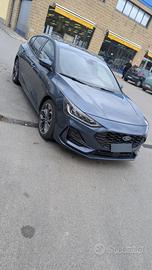 Ford Focus st line x