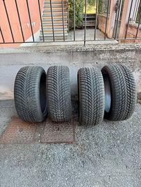 Gomme invernali 225 45 R18 Nokian WR SnowProof 70%