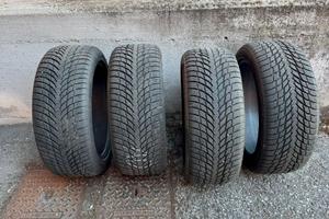 Gomme invernali 225 45 R18 Nokian WR SnowProof 70%