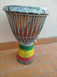 Djembe artigianale con custodia