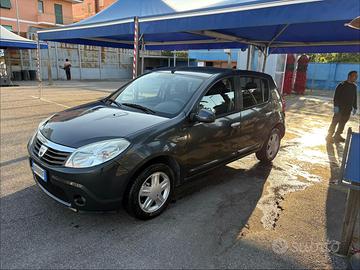 Dacia sendero