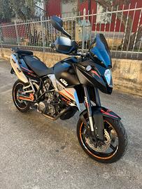 KTM 990 SMT