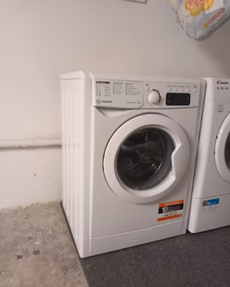 Lavatrice Indesit 8kg Inverter Motor - Come Nuova