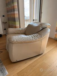 Poltrona reclinabile elettrica Natuzzi D&D