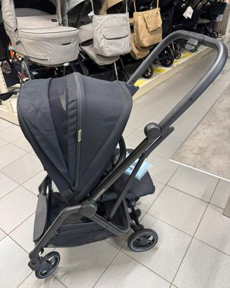 MaxiCosi Leona passeggino compatto