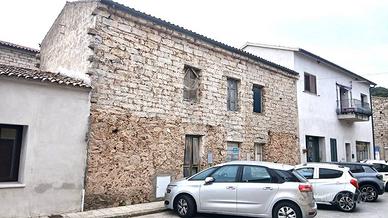 Casa indipendente di 133 m² con più di 5 locali a 