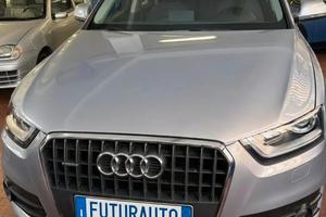 Audi Q3 2.0 tdi S line edition quattro 140cv s-tro