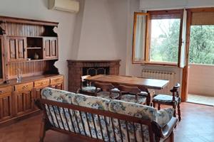 Senigallia App.to con balcone 500/600 m. mare/c