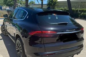 Maserati Grecale Gt 330 cv