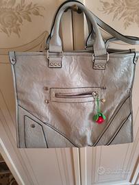 Borsa capiente 