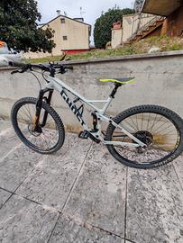 MTB GHOST
