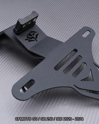 Portatarga corto CFMOTO SS SR 250 / 300 2020 2024