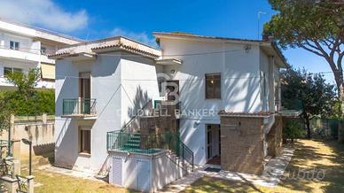 Villa bifamiliare - Santa Marinella