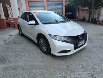 HONDA CIVIC i-DTEC 120cv