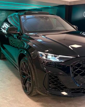 AUDI RS Q8 4.0TFSI 600CV 2025 TETTO APRIBILE