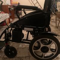 Sedia a rotella elettrica